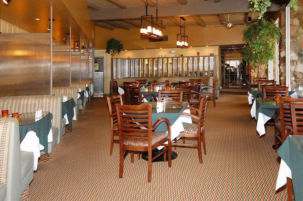 Best Western Plus Papago Inn & Resort Scottsdale Restoran foto